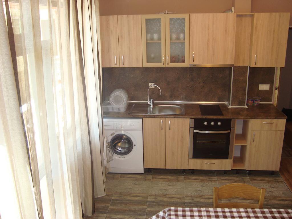 Marinela Apartments&Studio Pomorie Quarto foto