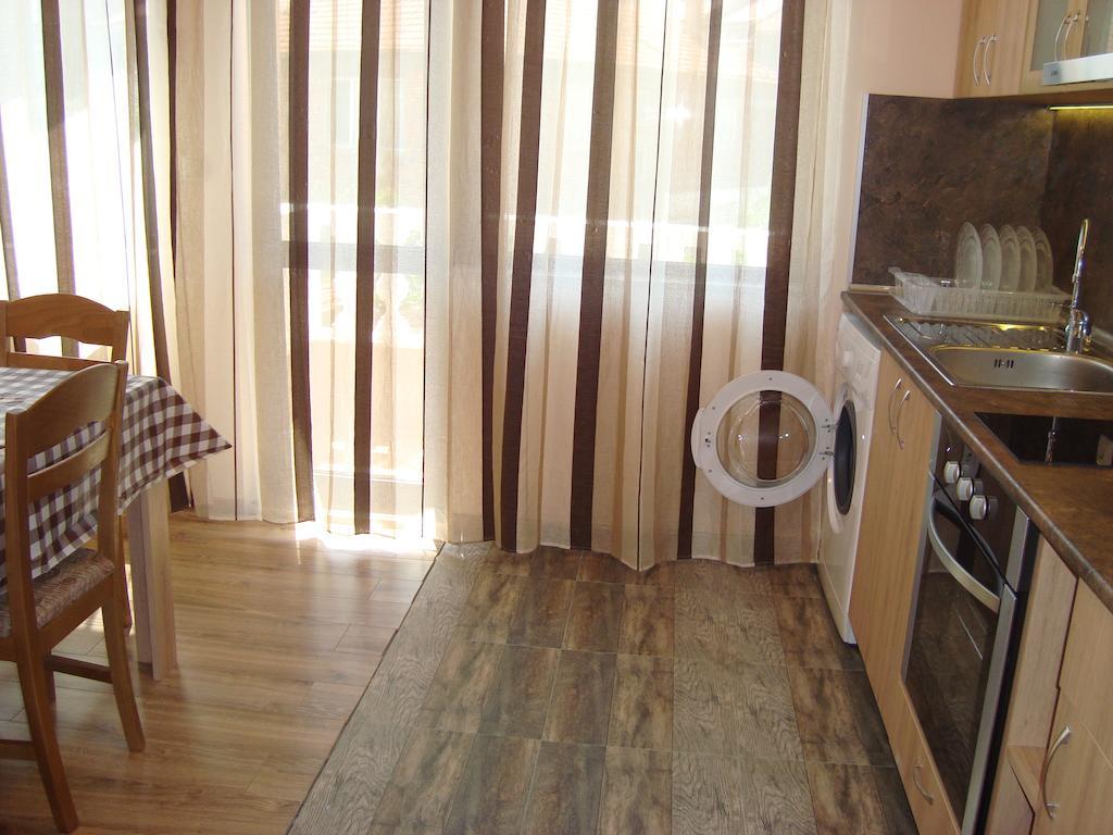 Marinela Apartments&Studio Pomorie Quarto foto
